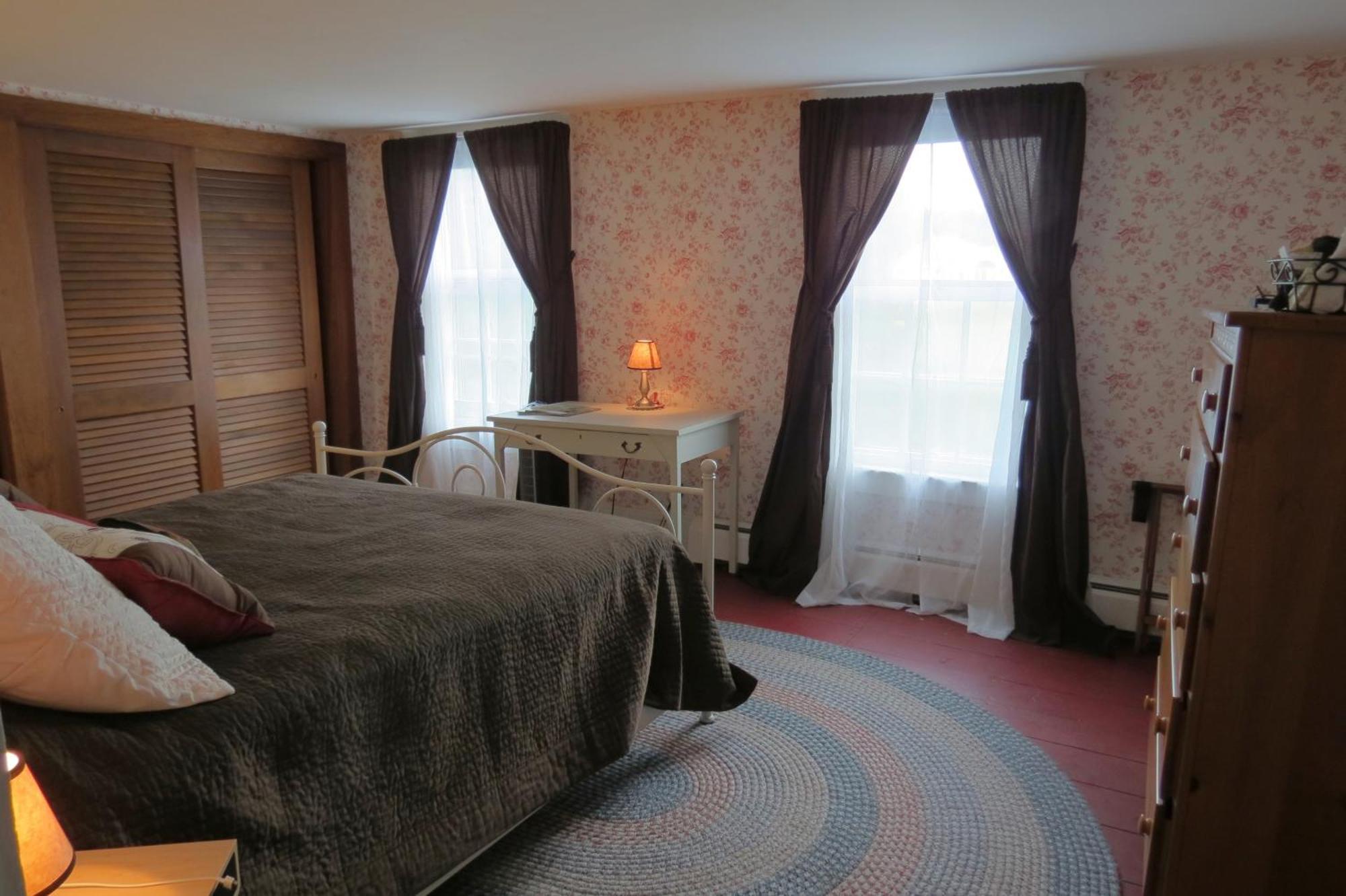 Timber Post Bed & Breakfast Нашуа Екстериор снимка