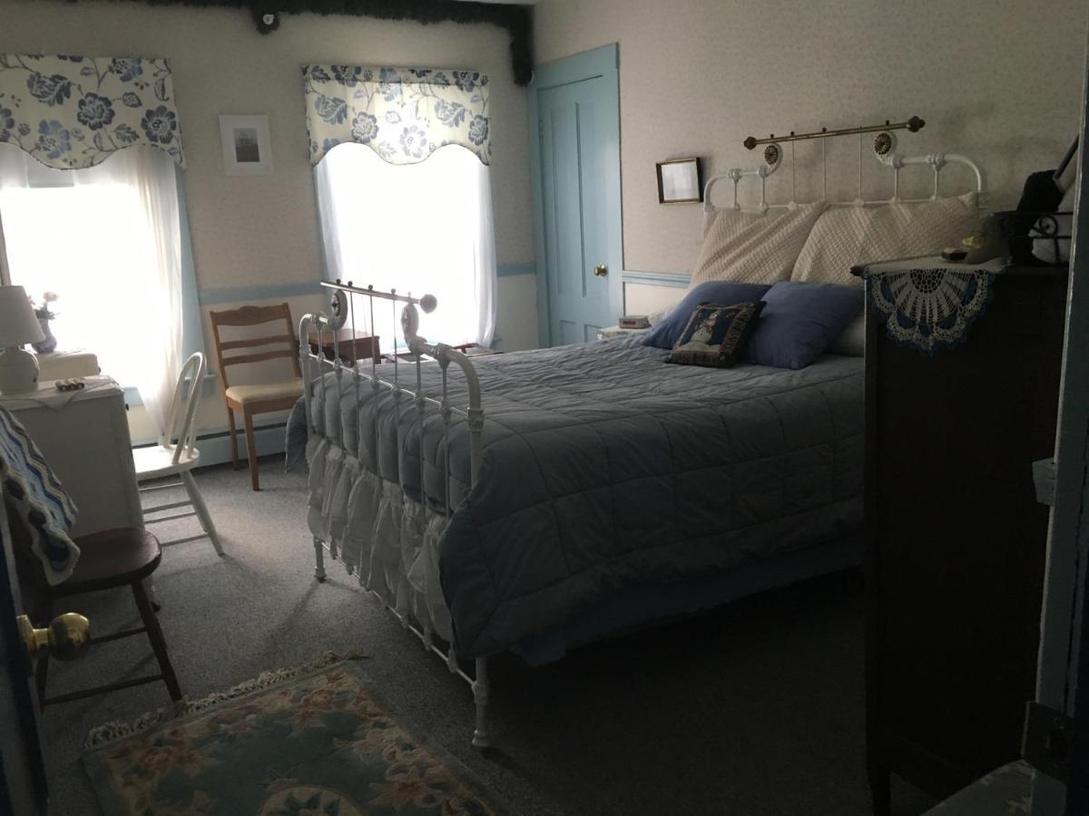Timber Post Bed & Breakfast Нашуа Екстериор снимка